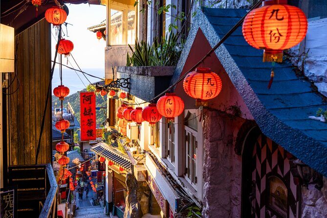 Muslim-Friendly Northern Taiwan Day Tour Yehliu, Jiufen, Shifen - Why This Tour Works Well