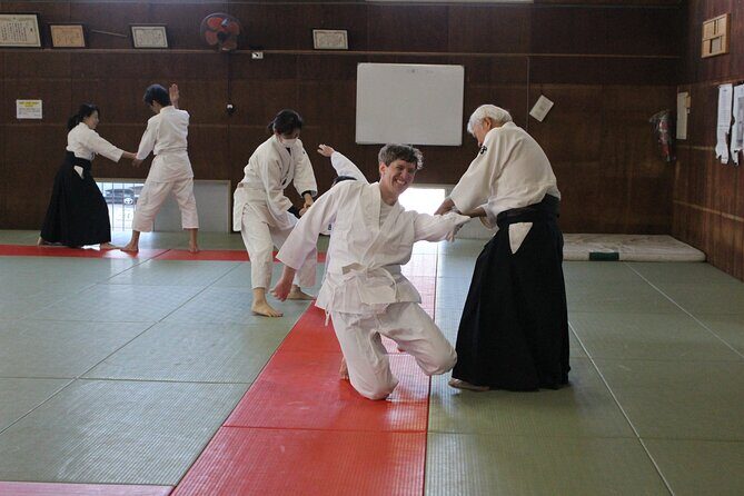 Nagasaki Aikido Experience and Cultural Shrine Tour - Key Points