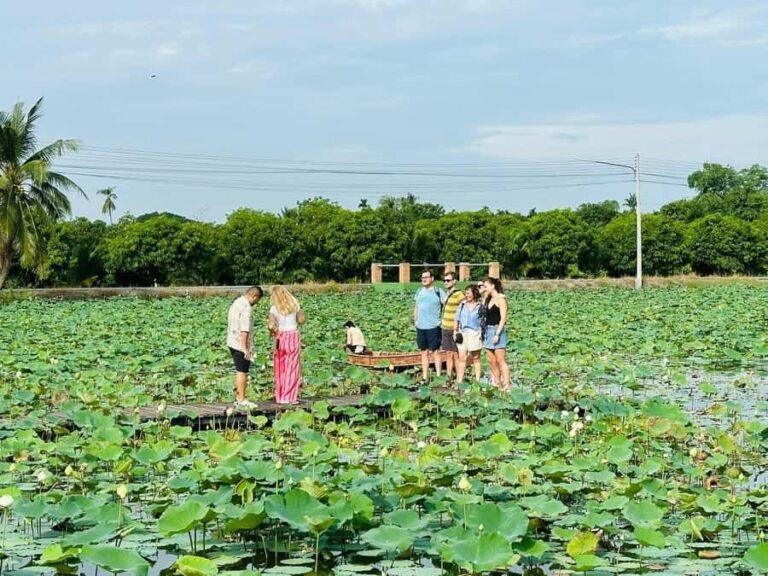 Nakhon Pathom: Lotus Pond Boat Ride and Temple Tour - Why This Tour Offers Good Value