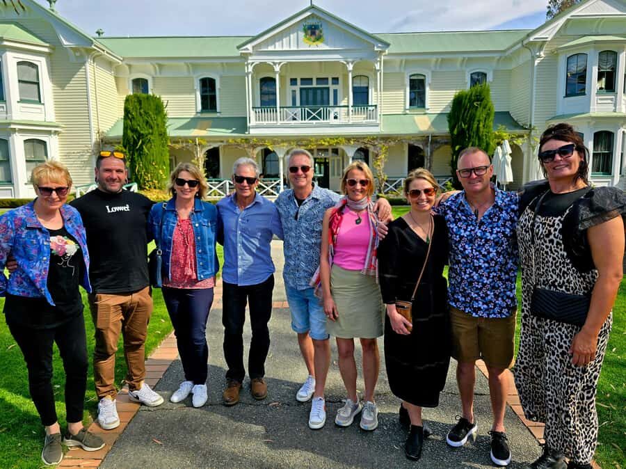 Napier: Afternoon Winery Tour Tasting at 3 Great Wineries - Is This Tour Worth It?