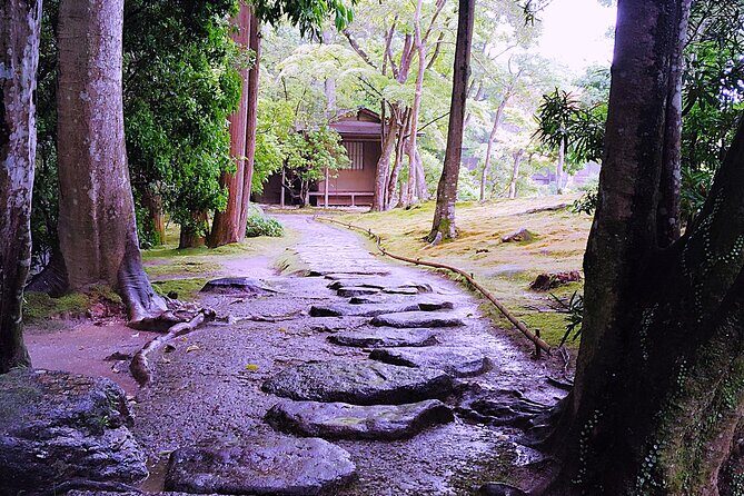 Nara: Isuien Garden Tour with Matcha Tea Experience - Practical Details & What to Expect