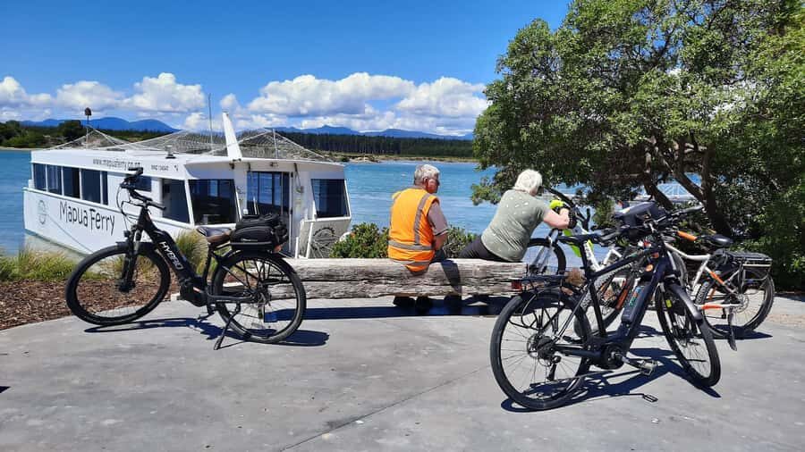 Nelson: Great Taste Trail Coastal Bike Ride to Mapua - What Makes This Tour Worth It?