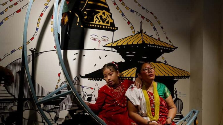 New Delhi: A Cultural Walk in Majnu ka Tila - Key Points