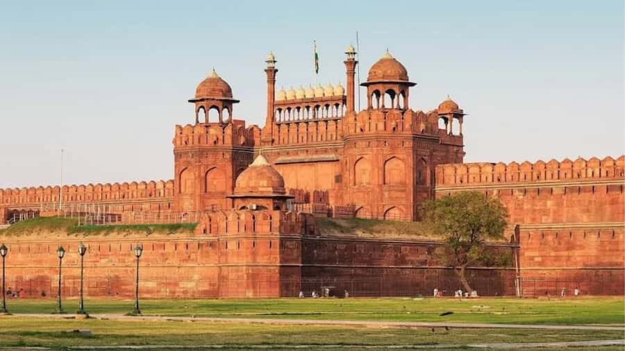 New Delhi: Red Fort Guided Tour with Entry Ticket - Why Choose a Guided Tour of the Red Fort?