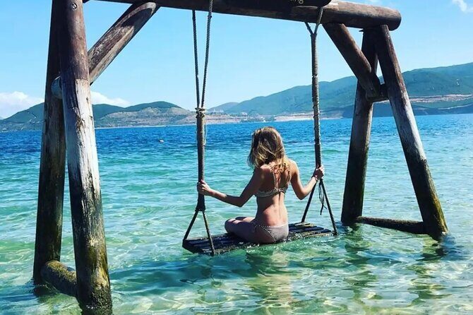 Nha Trang Island Adventure: Snorkeling, BBQ and Relaxing Mud Bath - Diving into Marine Ecosystems at the Aquarium