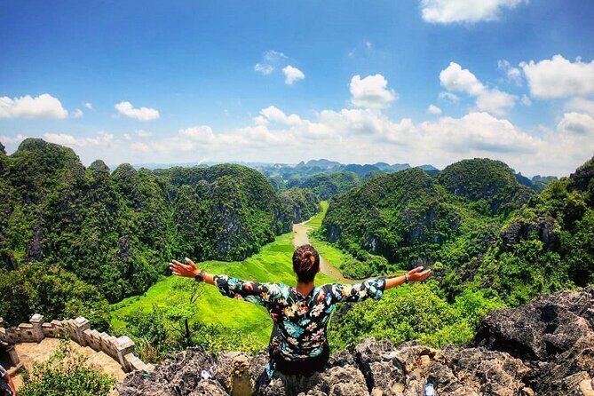 Ninh Binh 2D1N: Hoa Lu - Trang An - Mua Cave & Bich Dong - Thai Vi - Bird Farm - The Marvel of Trang An Grottoes