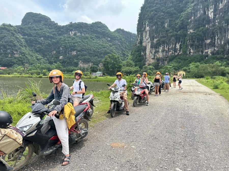Ninh Binh: Adventure with Hoa Lu, Trang An&Hang Mua Day Trip - Deep Dive into the Itinerary