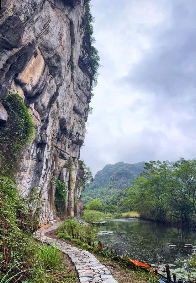 Ninh Binh: Half-Day Buffalo Cave, Dundj Valley & Farm Lunch - The Practicalities