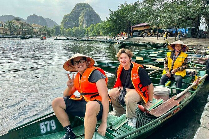 Ninh Binh Highlights: Hoa Lu Temples & Tam Coc Boat Ride Day Trip - An In-Depth Look at the Itinerary