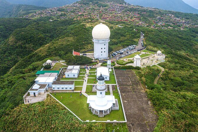 Northeast Coast Day Tour: Bitoujiao, Lighthouse & Lanyang Museum - Transport and Comfort