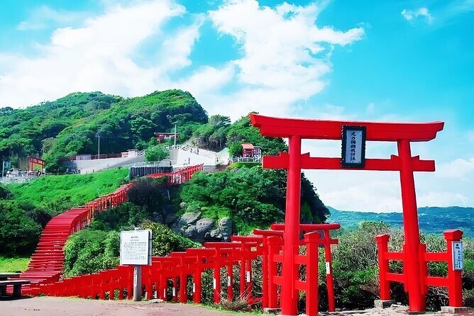 Northern Kyushu Day Tour Akiyoshido Cave and Motonosumi Inari - Transportation and Group Dynamics
