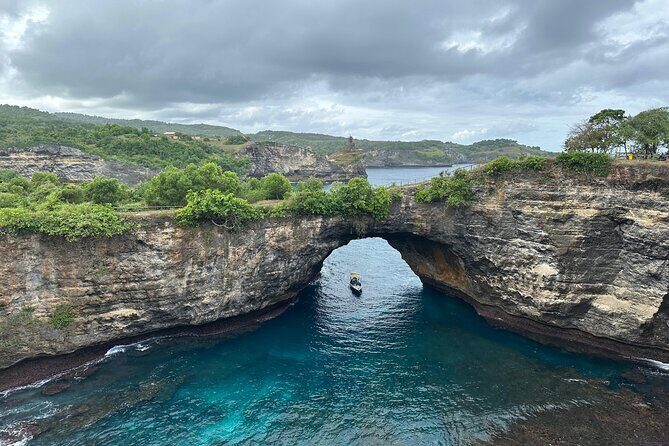 Nusa Penida Day Trip to the Iconic West Side - Transportation & Overall Experience