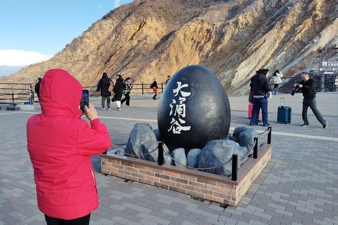 Odawara to Hakone Scenic Adventure - Hakone-Yumoto and the Hakone Tozan Railway