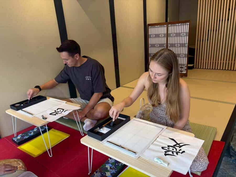 OKADAKyoto Japanese Calligraphy experience (shodo) - A Deep Dive into the Calligraphy Experience