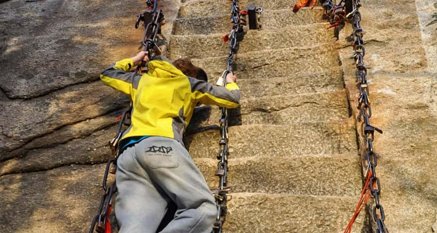 One Day Xian Mini Group Tour to Mt. Huashan with Cable Car - Why This Tour Offers Great Value