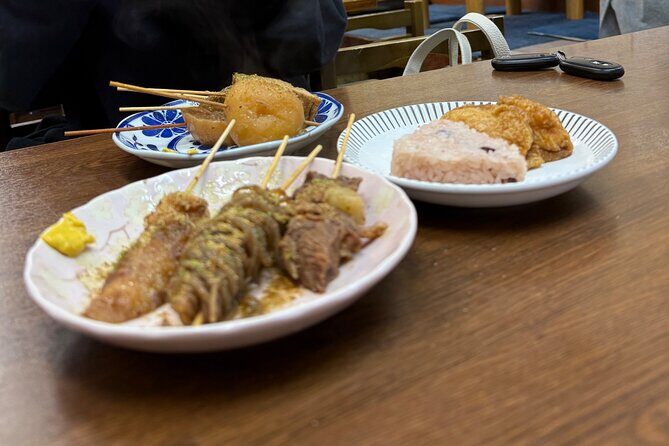 Osaka Food Hopping Tour by Local Japanese Tour Guide - A Closer Look at What the Tour Offers