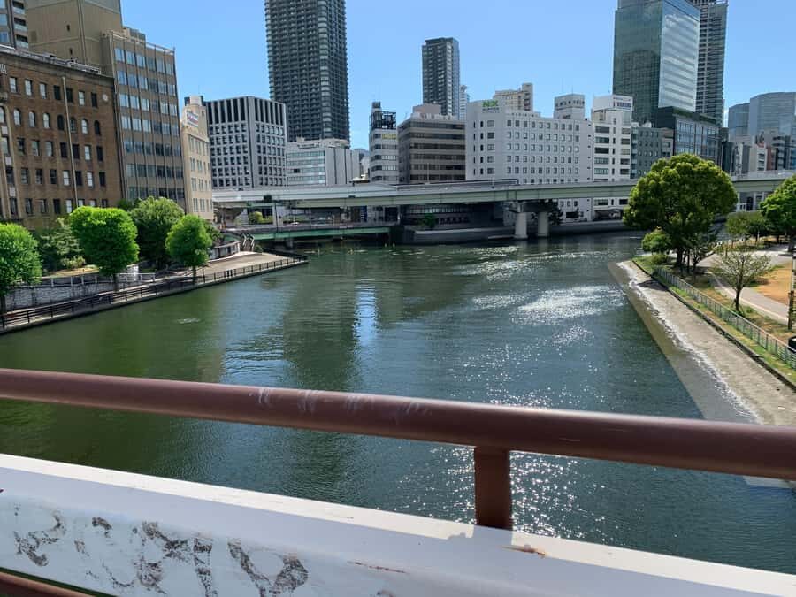 Osaka: Private Walking Tour with a Spanish-Speaking Guide - What Makes This Tour Stand Out?