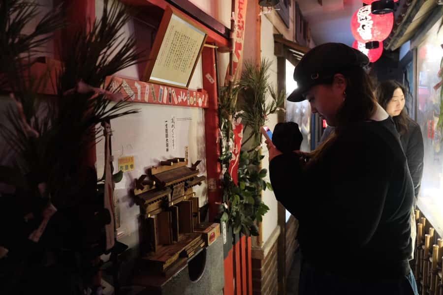 Osaka : Taste All Must-Try Local Dishes and Sweets! (2h) - Practical Details and What to Expect