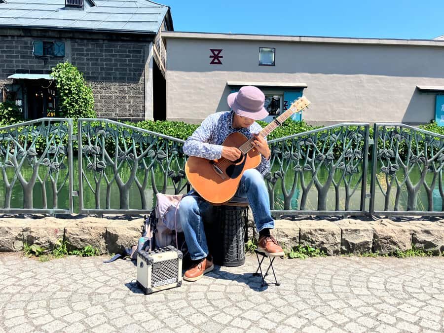 Otaru: Guided City Tour (Fish Market, Canal Walk and more) - Practical Details and How the Tour Runs