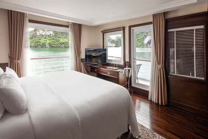 Paradise 5 Star Cruise Halong Bay 2 Days 1 Night Luxury Tour - What’s Included and What’s Not?