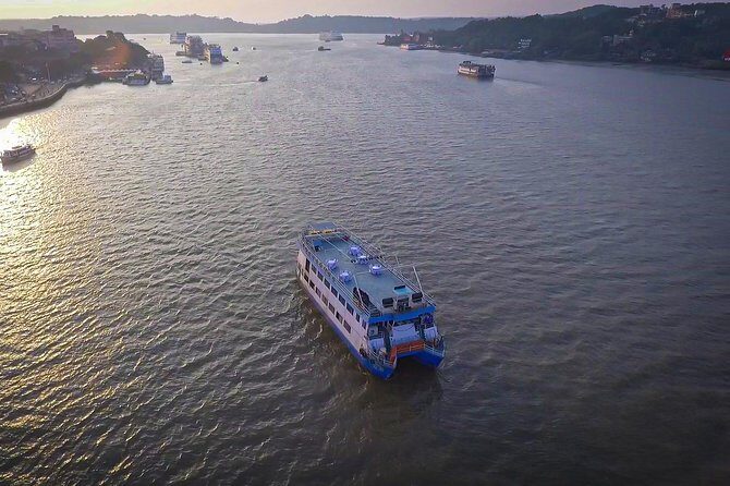 Paradise Dinner Cruise - Who Should Consider This Experience?