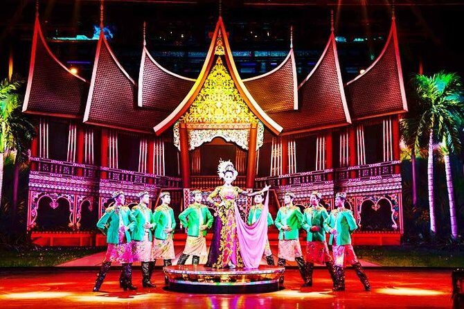 Pattaya Alcazar Cabaret Ladyboy show with round trip pick up service from hotel - Detailed Breakdown of the Itinerary