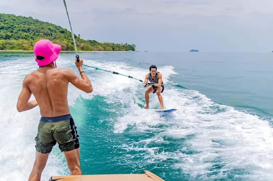 Pattaya: Beginner Wakesurfing Experience whith instructor - Why This Experience Offers Great Value