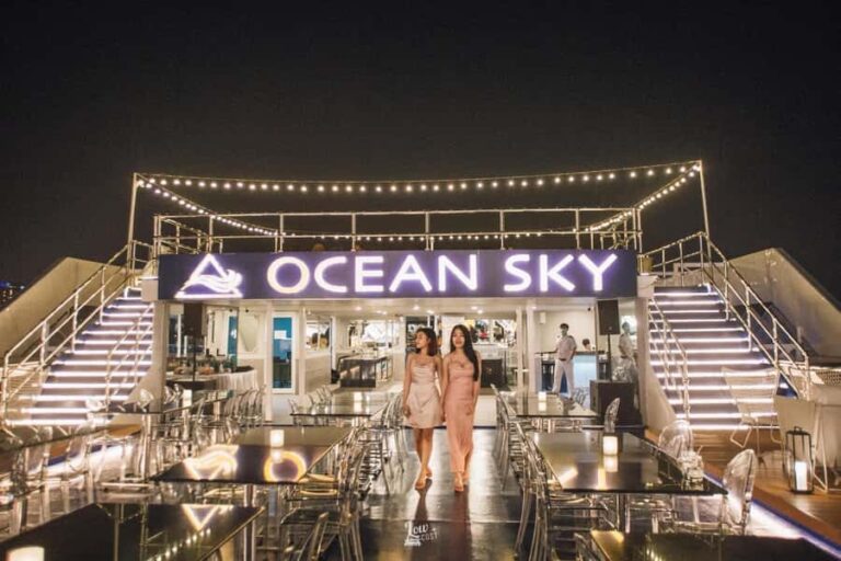 Pattaya: Dinner Yacht Cruise - What to Expect from the Pattaya Dinner Yacht Cruise