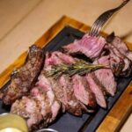 Pattaya: Pebbles Bar and Grill Restaurant F&B Packages - Setting and Location: A Seaside Escape