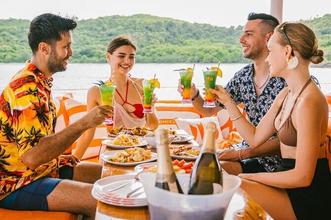 Pattaya Sunset Yacht 3 Island Tour with Buffet and Snorkeling - Detailed Itinerary Breakdown