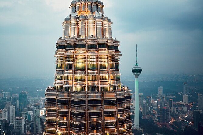 Petronas Twin Towers and Ten Wonders of Kuala Lumpur City Tour - Practical Aspects: What Does the Tour Mean for You?