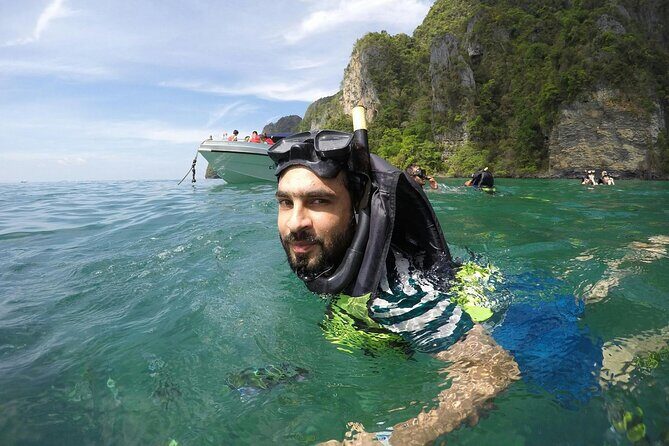 Phi Phi & Khai Islands Speedboat Tour from Phuket with Snorkeling - Discovering the Highlights of the Tour