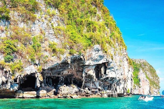 Phi Phi Maya Bamboo by Private VIP Speed Boat - The Speedboat Adventure: Exploring Phi Phis Highlights