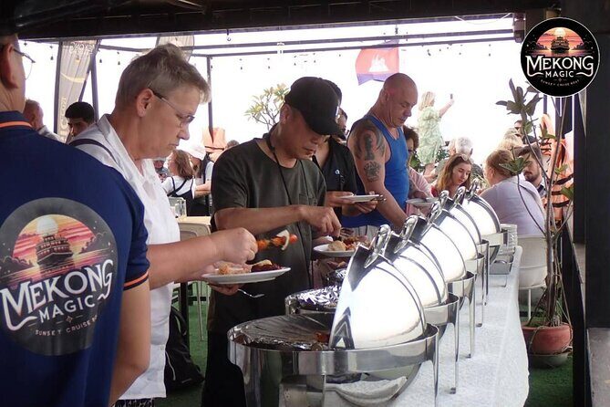 Phnom Penh: Sunset Cruise- Free Cold Beers, Sodas & fruit platter - An Authentic Phnom Penh Sunset Experience