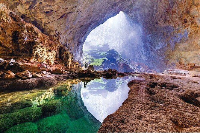 Phong Nha Cave Fullday tour from Hanoi - The Magnificent Paradise Cave