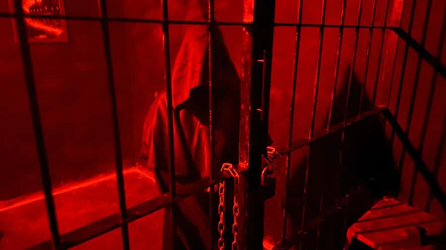 Phuket: Dark House Horror Quest Game - Is It Worth the Price?