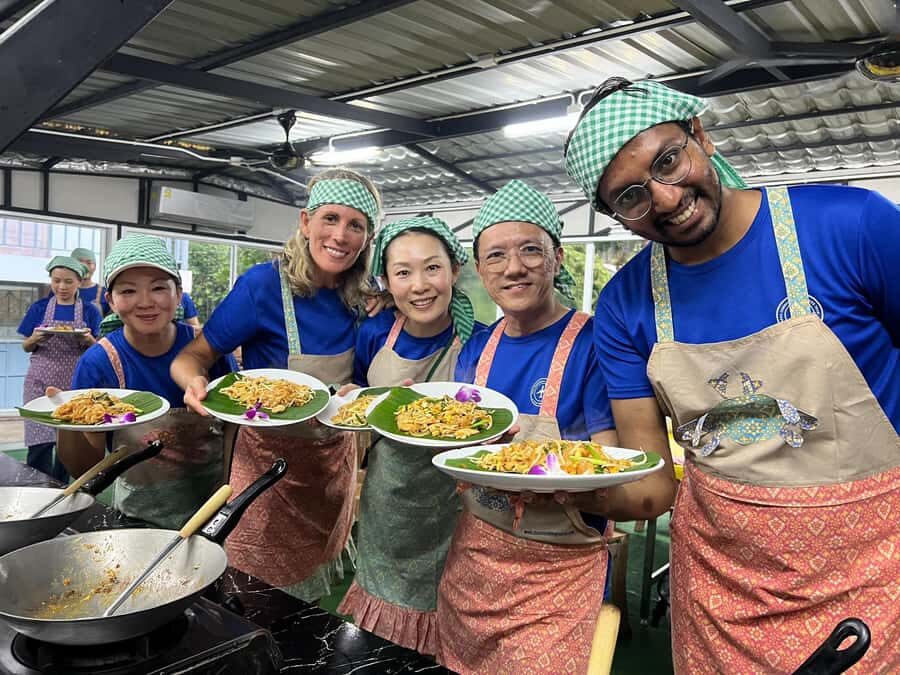 Phuket: Garden Thai Cooking Class With Local Market Visit - The Garden Kitchen: Cooking in a Personal Oasis