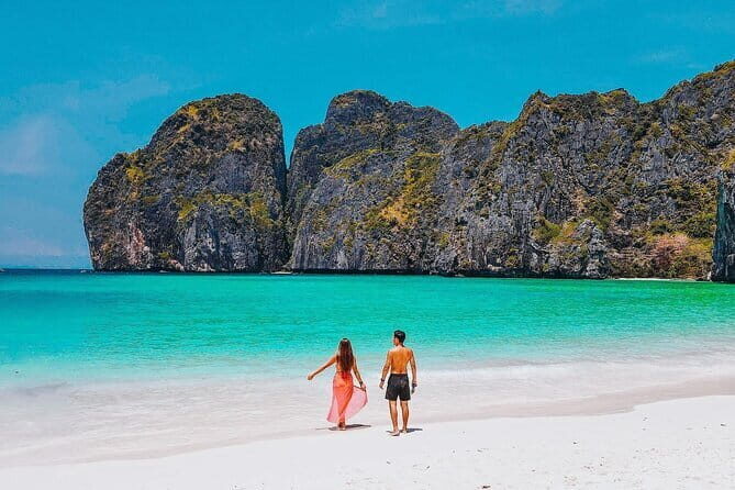 Phuket Speedboat Day Tour to Phi Phi & Maya Bay Highlights - Transport, Group Size, and Practicalities