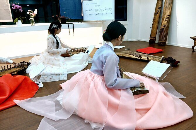 Play Gayageum in Hanbok Cultural Experience in Bukchon - The Value of the Experience: Price, Duration, and Authenticity