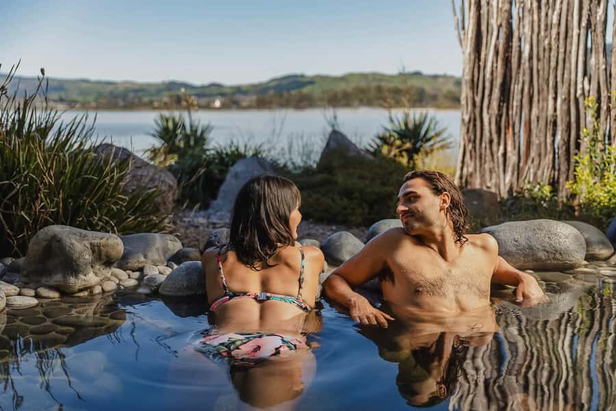 Polynesian Spa Rotorua: Lake View Private Pools Experience - What Makes These Pools Special?