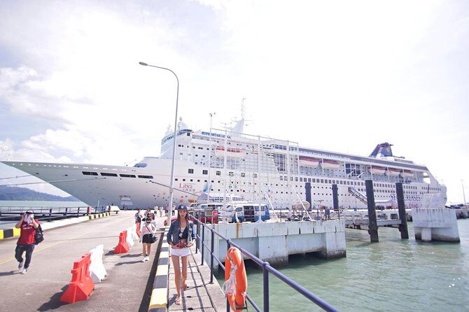 Port Klang Terminal To Kuala Lumpur City Tour with Lunch Sharing Basis SIC - Authentic Experiences and Review Highlights