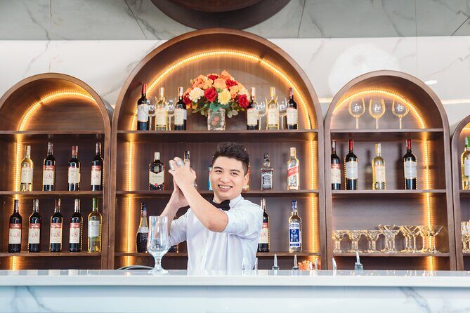 Premium Cruise Hanoi to Halong Bay with Buffet Lunch and Jacuzzi - What Travelers Can Expect on the Cruise