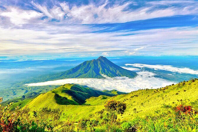 Private 11-Day Family Tour to Indonesia Heritage, Volcano & Beach - Bali’s Natural Beauty and Relaxation