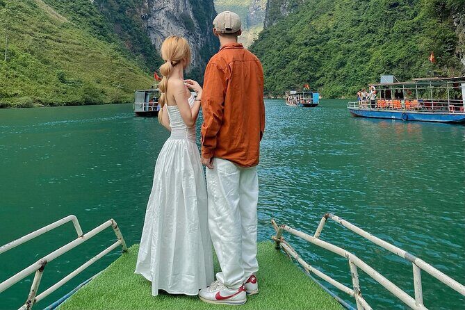 Private 2 Day Car Tour in Ha Giang Loop and Dong Van Kast Plateau - Stops and Highlights on Day 1