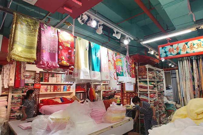 Private Bargain Hunting Tour to Bairong Flea Market - Why This Tour Is Worth It