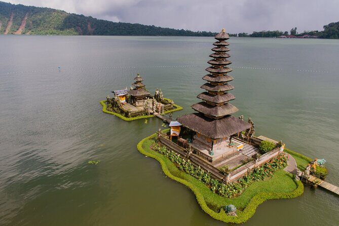 Private Car Tour Ulundanu Temple & Tanah Lot Temple All Inclusive - The Itinerary in Detail