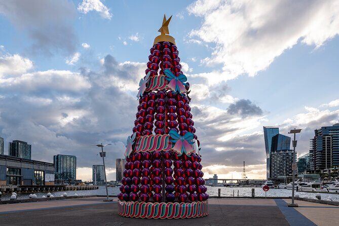 Private Christmas Walking Tour in Melbourne City Lights - What Makes This Tour Stand Out?