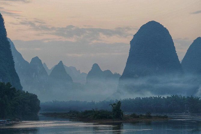 Private Day Tour in Yangshuo: Biking, Li River Boat, and Lunch - Shili Hualang: The Picturesque River Corridor