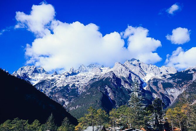 Private Day Tour Jade Dragon Snow Mountain and Baisha Village from Lijiang - Who Is This Tour Best Suited For?