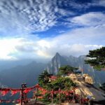 Private Day Tour: Mountain Huashan with Local Food - Exploring Mount Huashan: Your Full Itinerary Breakdown
